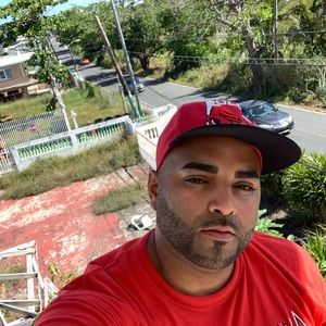 Meet your Posher, Moises